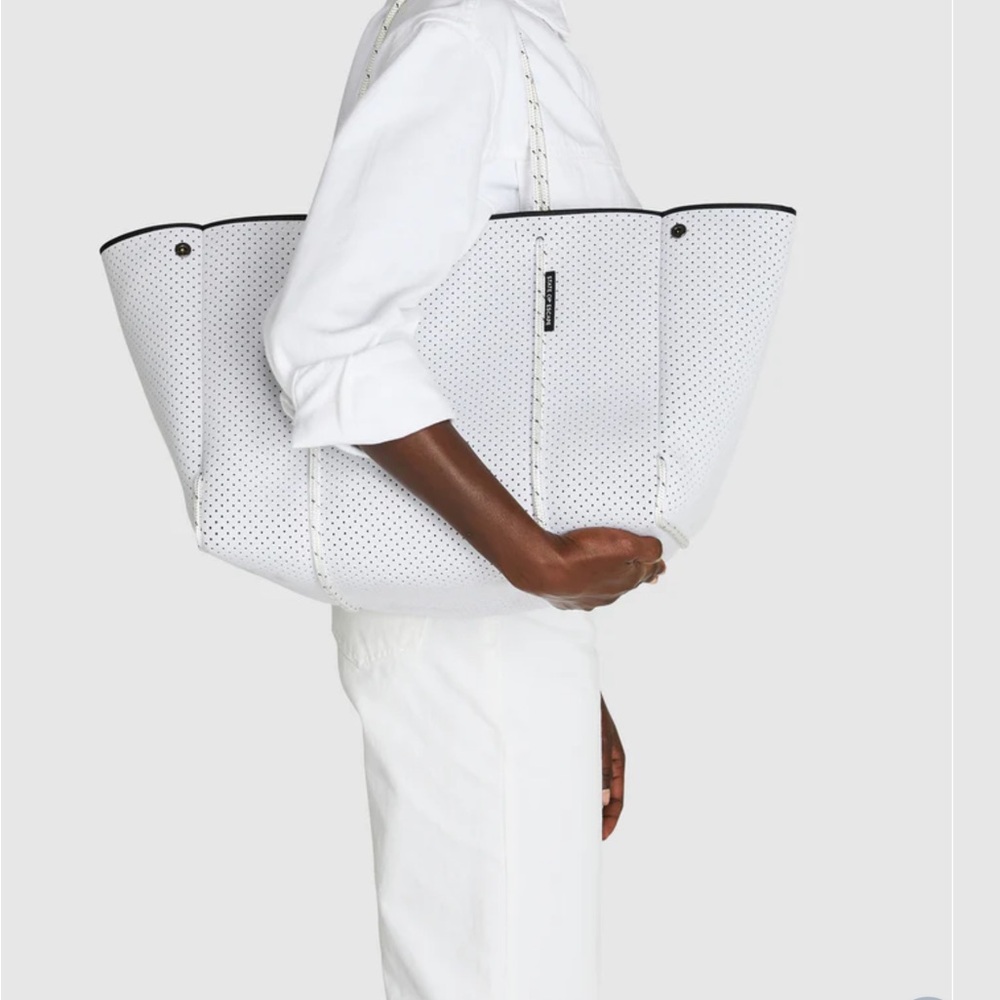 State of Escape white neoprene tote - Picture 5 of 13